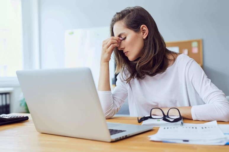 How to Deal with Headache: 10 Simple Ways to Get Relief