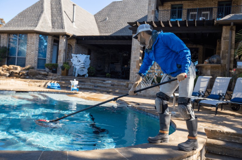 How to Properly Maintain a Vinyl Lined Pool in St. Louis, Missouri