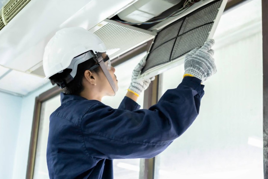 What an Air Duct Cleaner in Lebanon TN Removes That You Cannot See